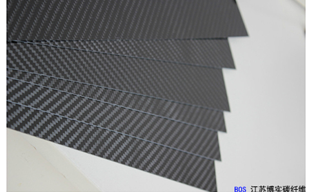 碳纤维板是如何制作的？