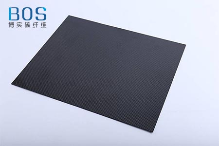 碳纤维板铺层中应力集中会带来哪些影响？